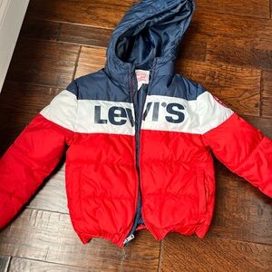 Levis - Youth puffer jacket in size Small
